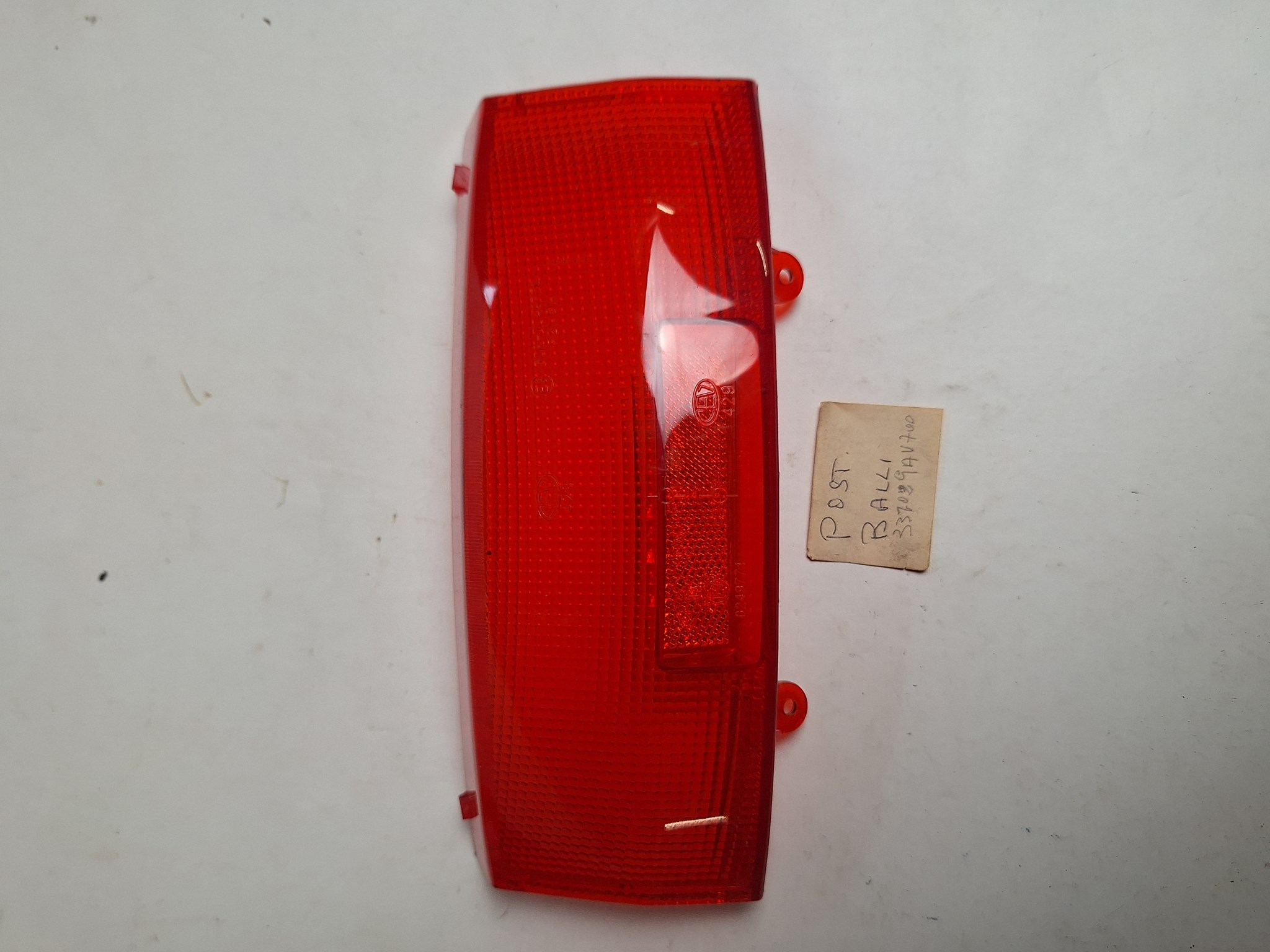 Picture of LENS TAIL LIGHT  33702-GAV-700